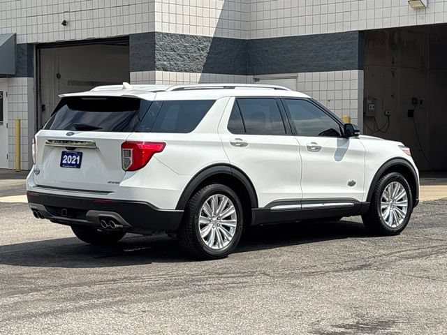 Used 2021 Ford Explorer King Ranch w/ Premium Technology Package AWD/4WD image 3