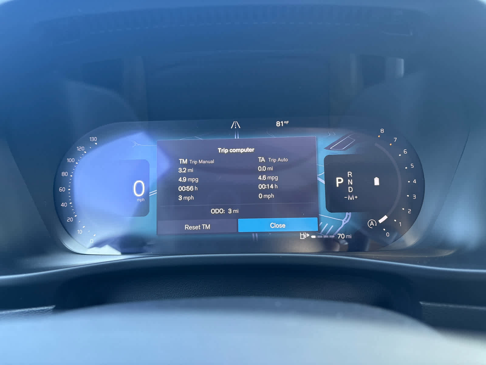 New 2026 Volvo XC40 B5 Ultra w/ Protection Package Premier image 9