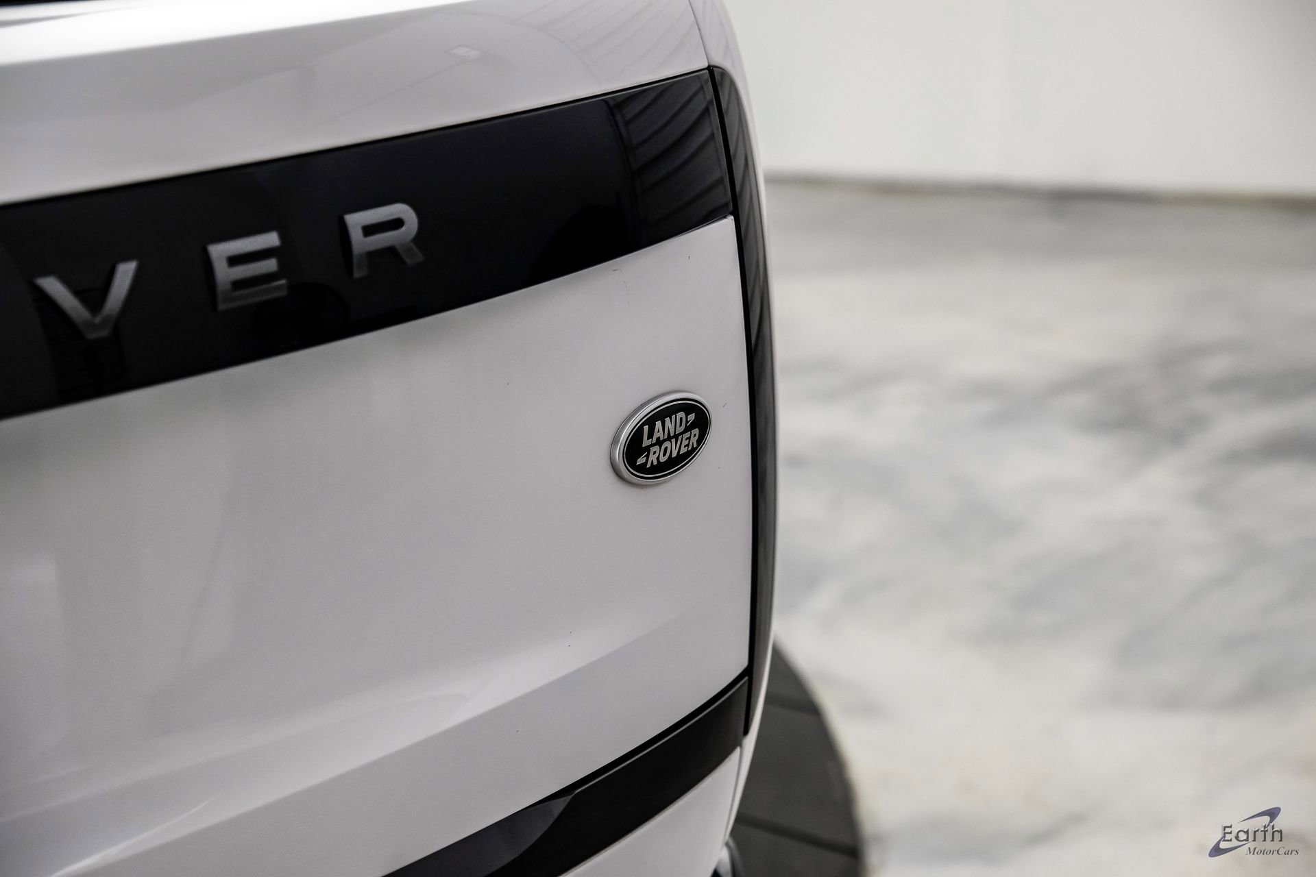 Used 2023 Land Rover Range Rover Autobiography AWD/4WD image 16