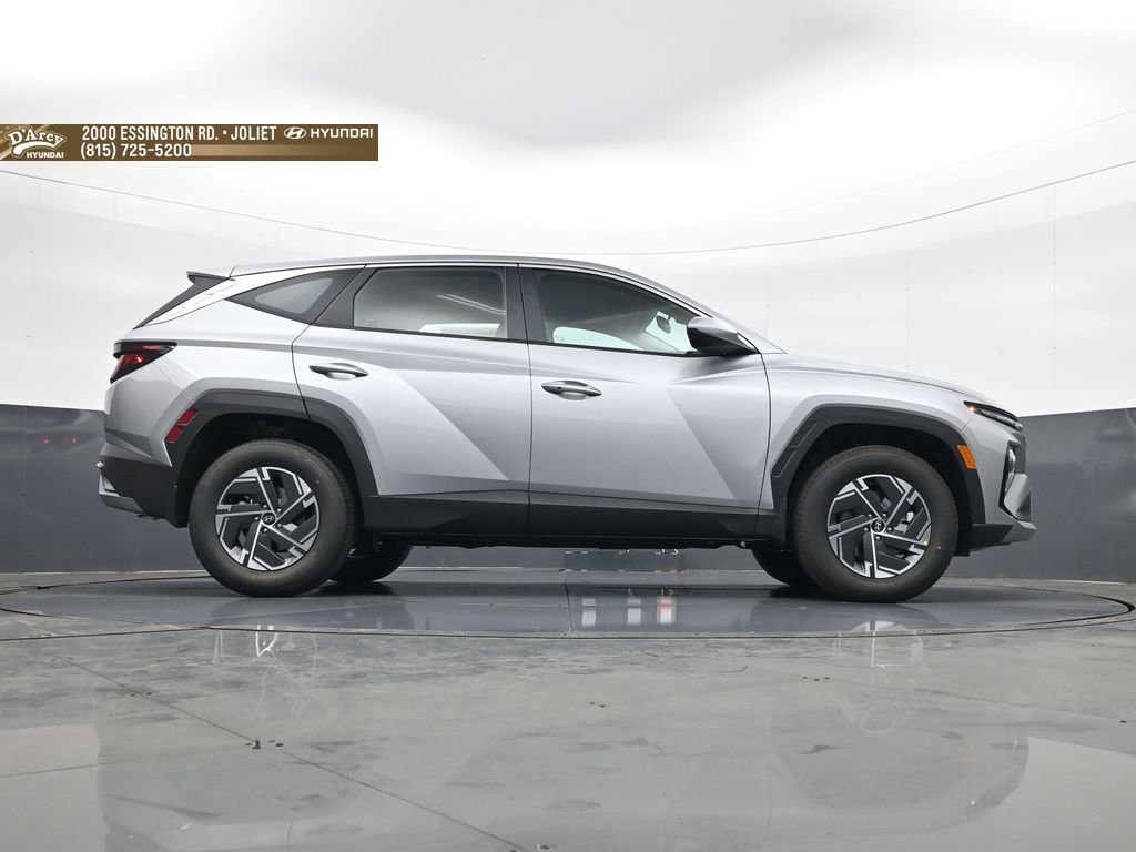 New 2026 Hyundai Tucson Blue SE AWD/4WD image 24