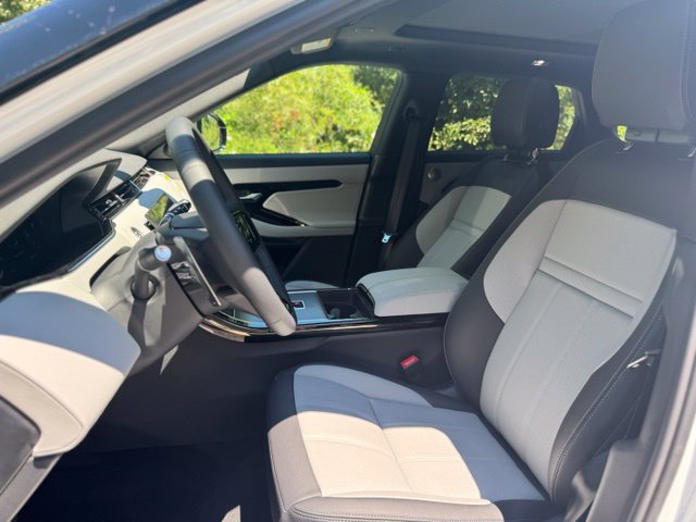 New 2026 Land Rover Range Rover Evoque Hoxton AWD/4WD image 10
