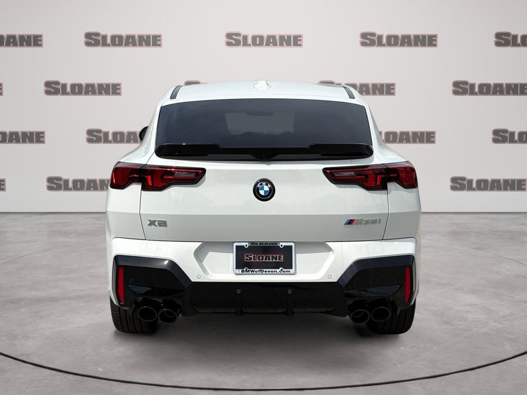 New 2026 BMW X2 M35i w/ Technology Package AWD/4WD image 4