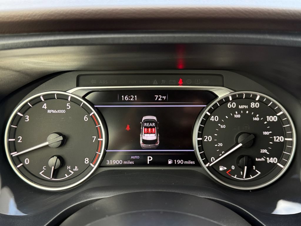 Used 2023 Nissan Rogue SV AWD/4WD image 13