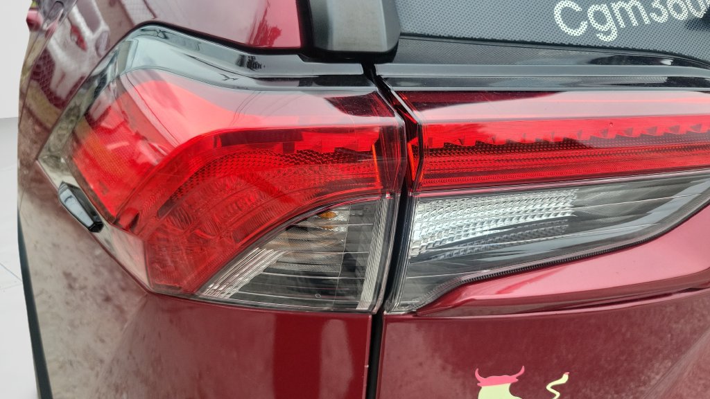 Used 2023 Toyota RAV4 XLE Premium FWD image 13