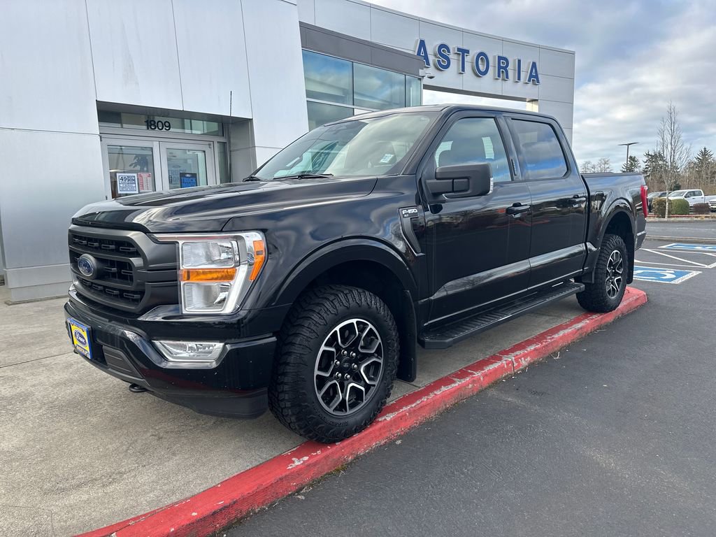 Used 2022 Ford F150 XLT w/ Equipment Group 301A Mid image 8