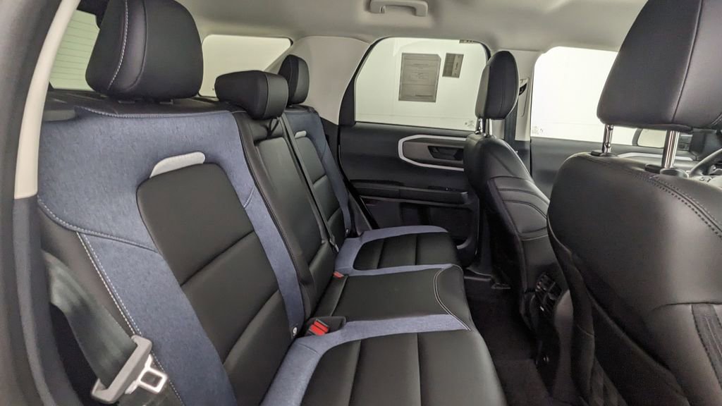 New 2025 Ford Bronco Sport Outer Banks w/ Outer Banks Tech Package+ image 36