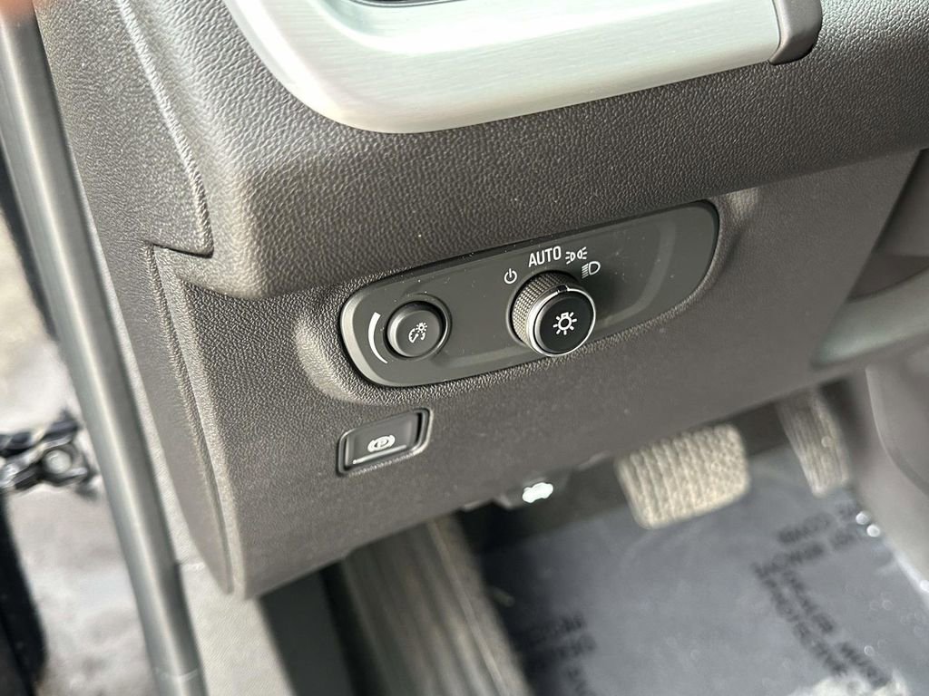 Certified 2023 GMC Terrain SLE w/ Driver Convenience Package image 20