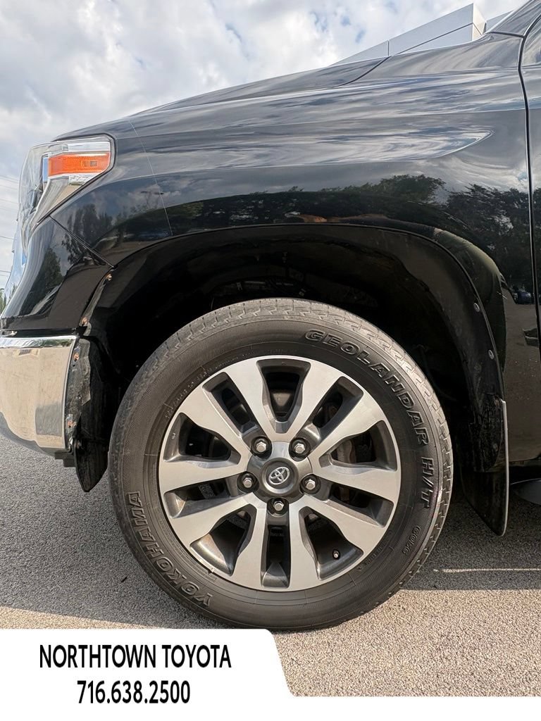 Used 2018 Toyota Tundra Limited w/ Limited Premium Package AWD/4WD image 11