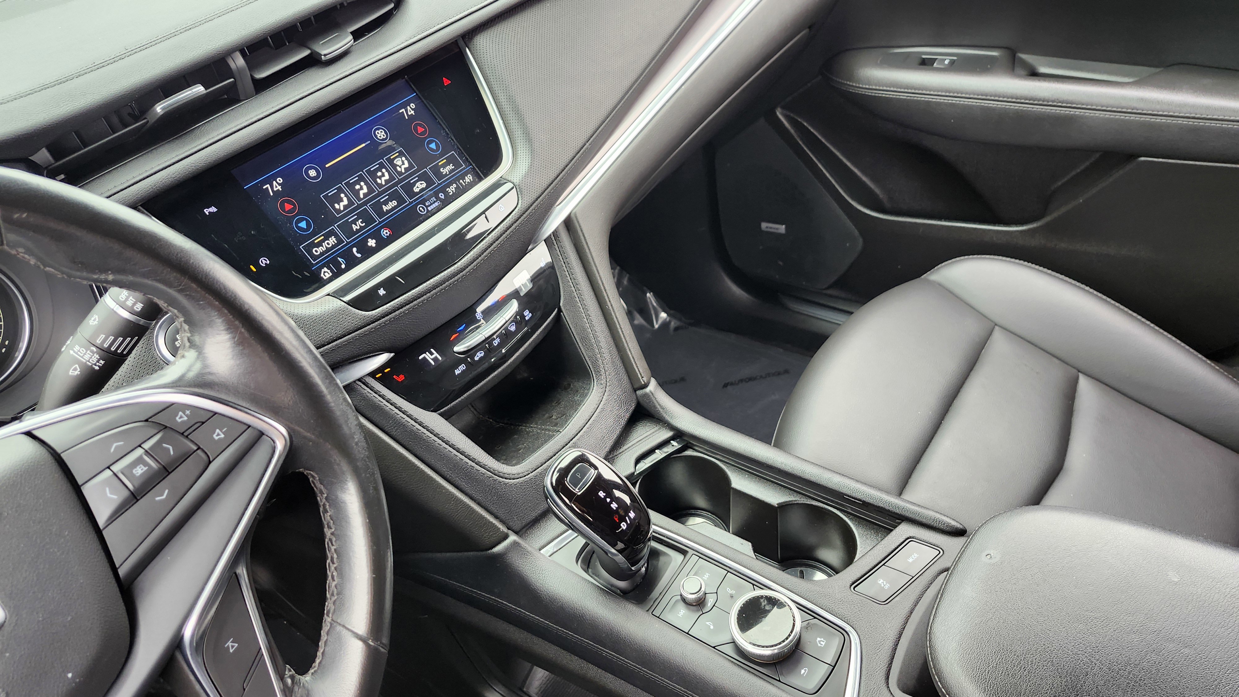 Used 2022 Cadillac XT5 Luxury image 32