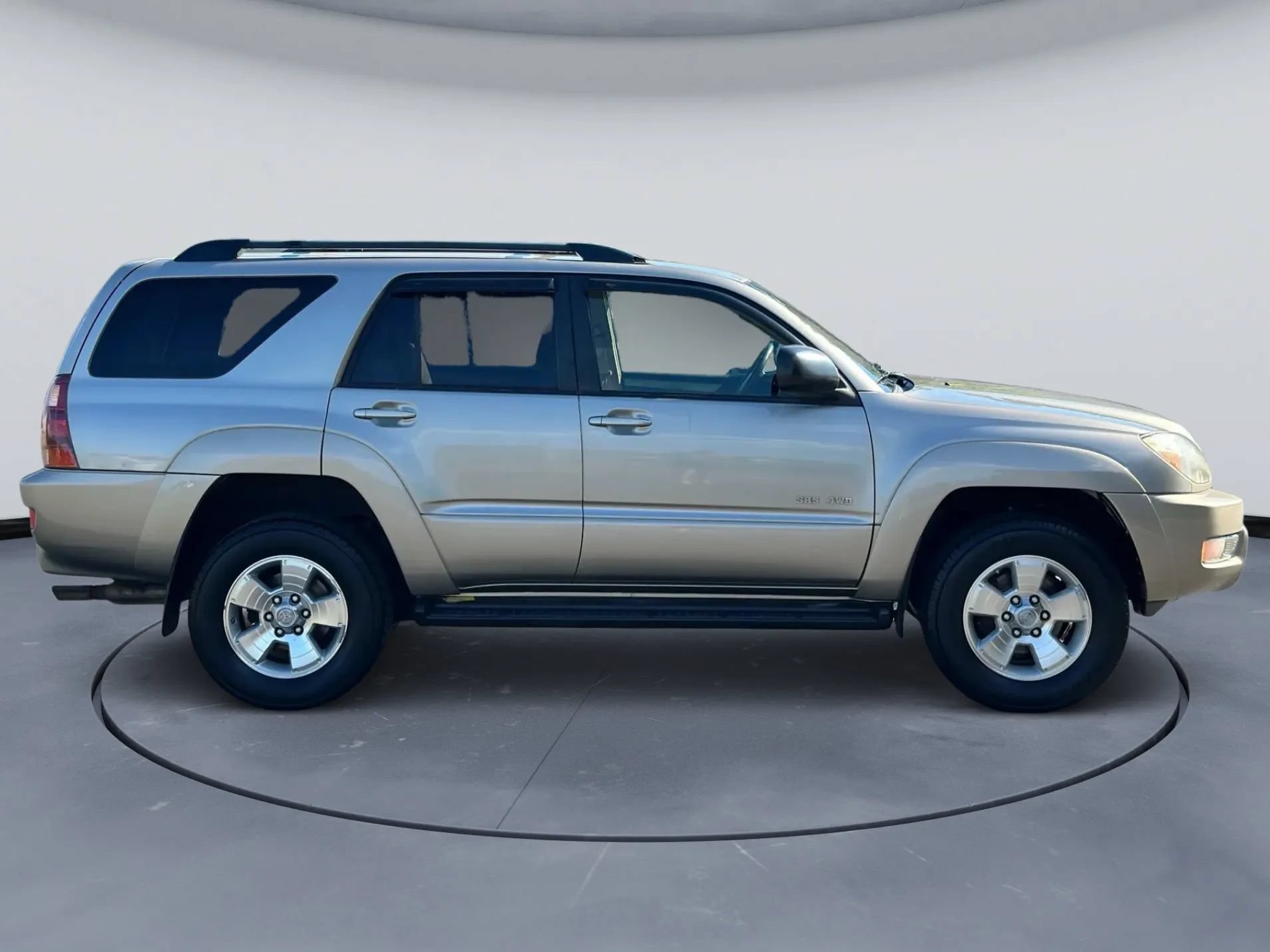 Used 2004 Toyota 4Runner Sport AWD/4WD image 9