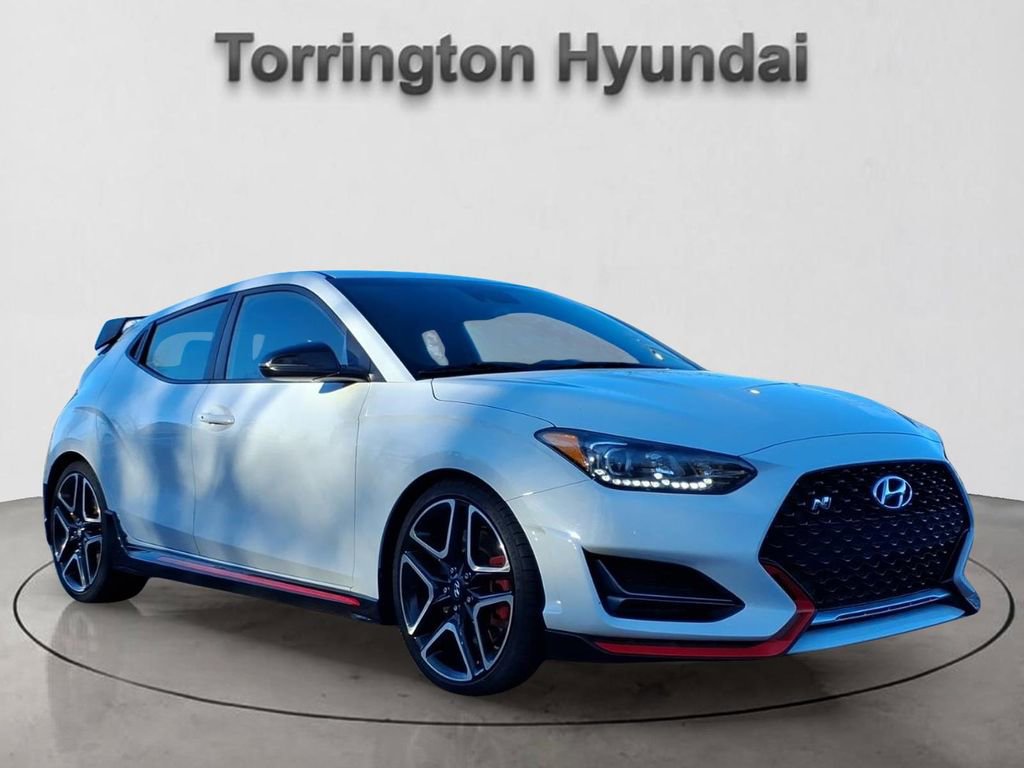 Used 2021 Hyundai Veloster N image 1