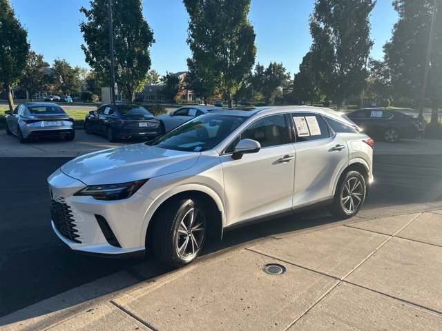 Used 2024 Lexus RX 350 AWD image 3