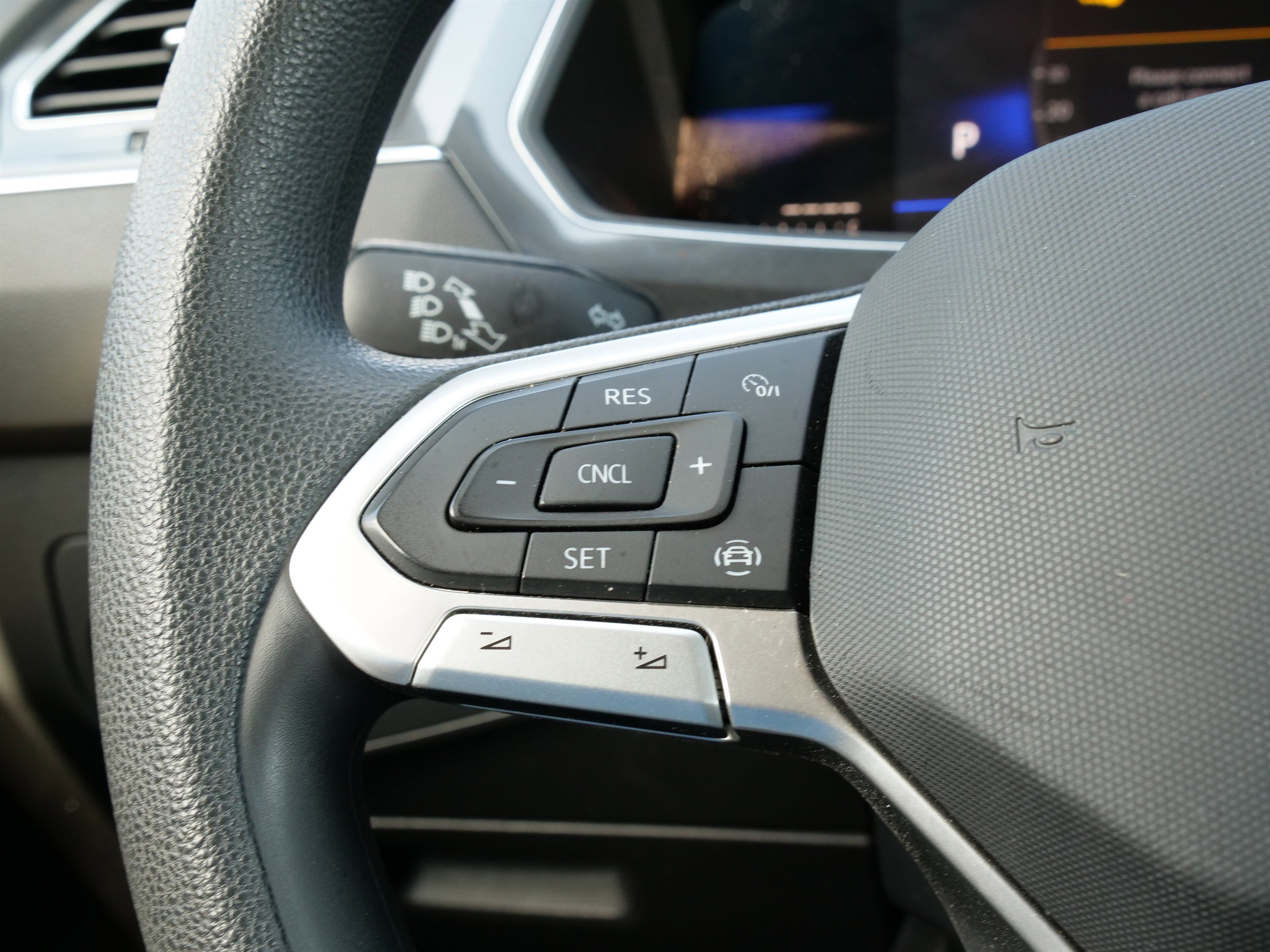 Used 2023 Volkswagen Tiguan S image 19