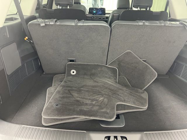 Used 2025 Lincoln Aviator AWD image 28