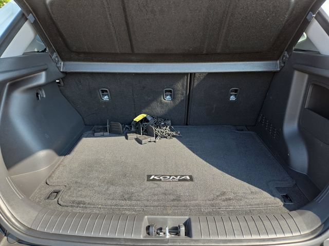 Used 2023 Hyundai Kona SEL FWD image 31