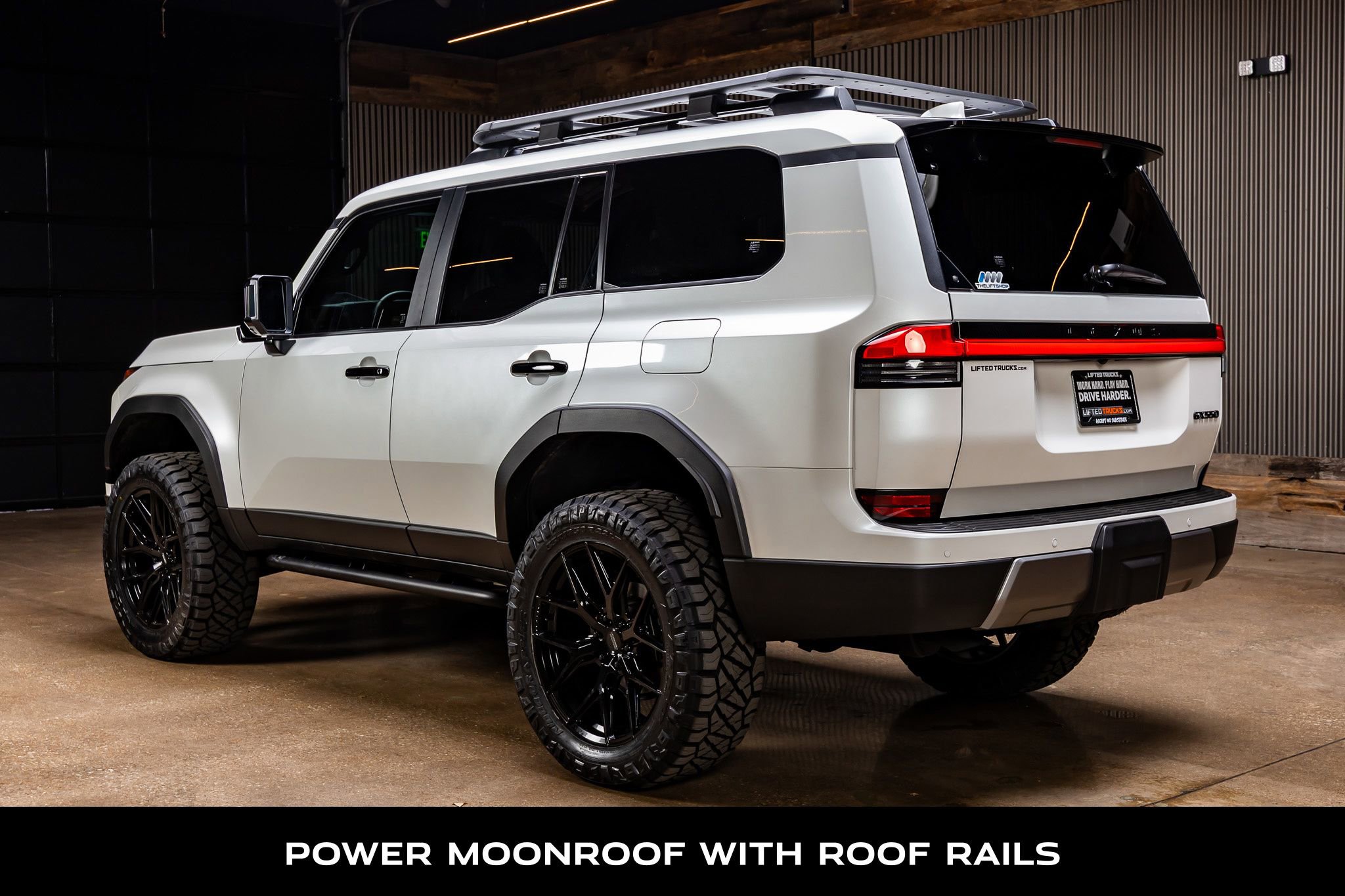 Used 2025 Lexus GX 550 image 7