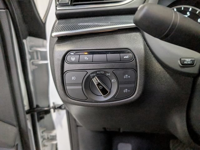 Used 2023 INFINITI QX50 Sport AWD/4WD image 21