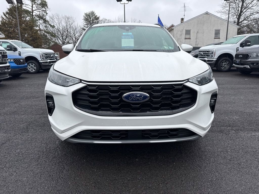 Certified 2024 Ford Escape ST-Line Select w/ Tech Pack #1 image 2