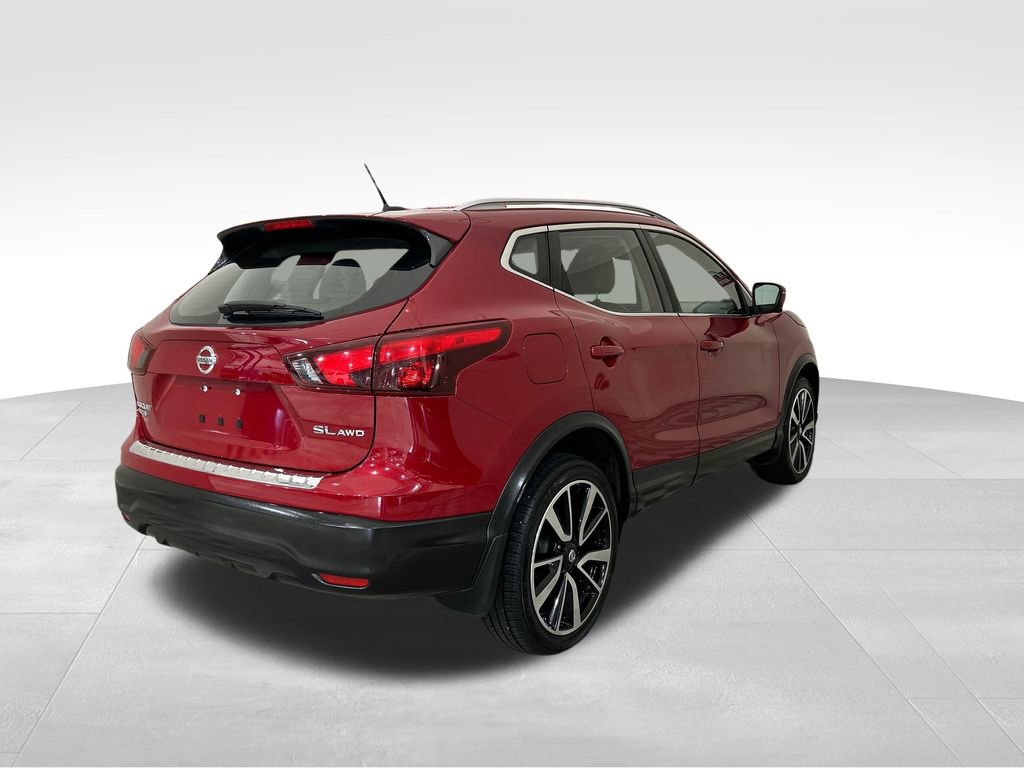 Used 2018 Nissan Rogue Sport SL w/ SL Premium Package AWD/4WD image 5