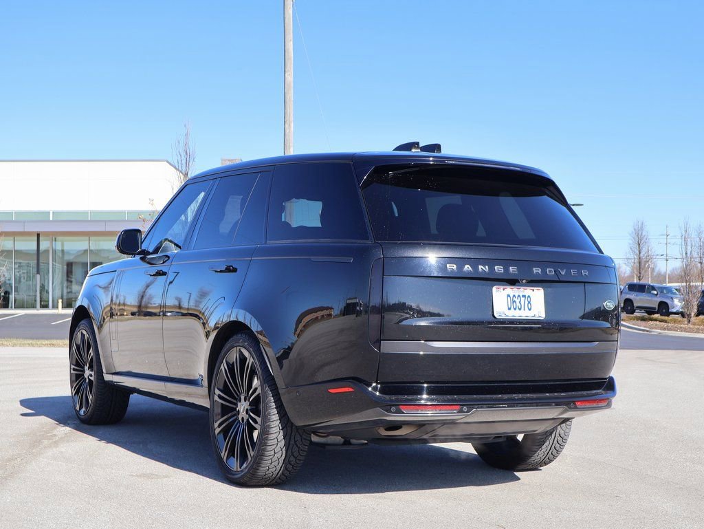 Used 2023 Land Rover Range Rover SE AWD/4WD image 5