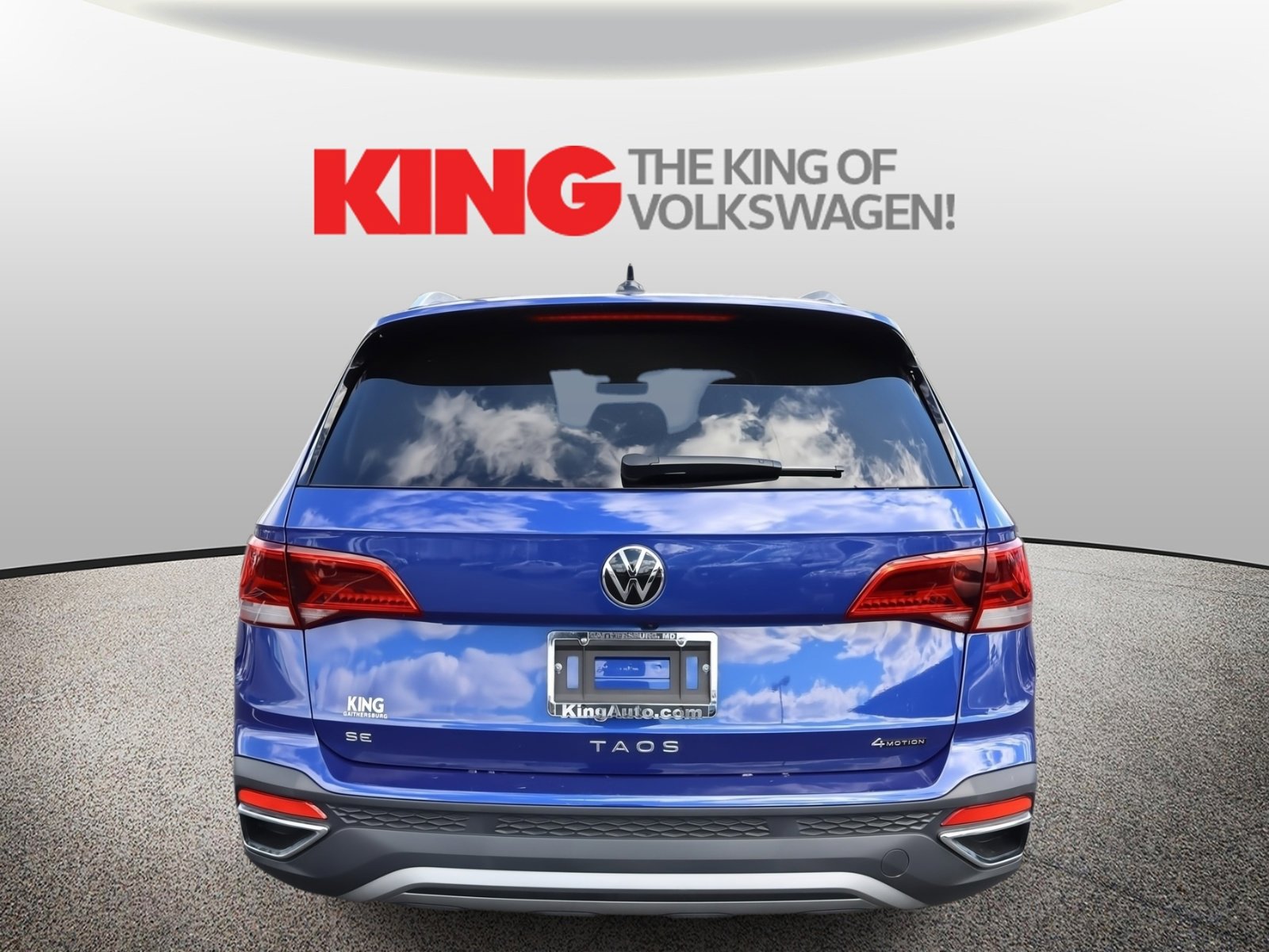 Certified 2023 Volkswagen Taos SE image 4