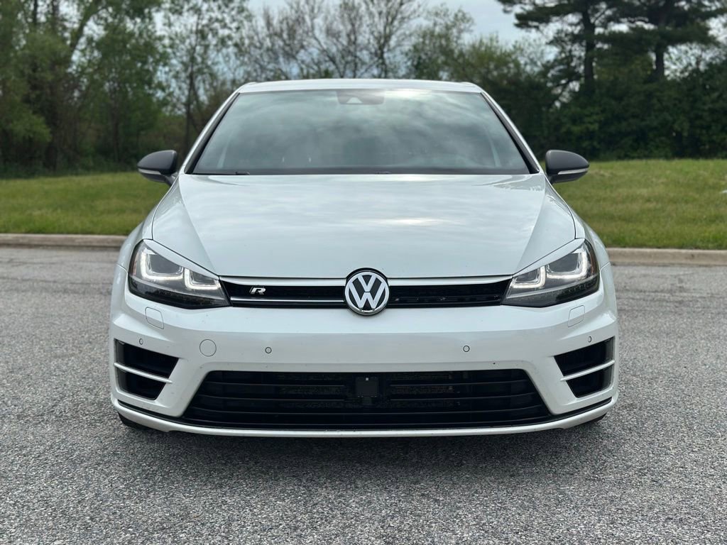 Used 2016 Volkswagen Golf 4-Door AWD/4WD image 2