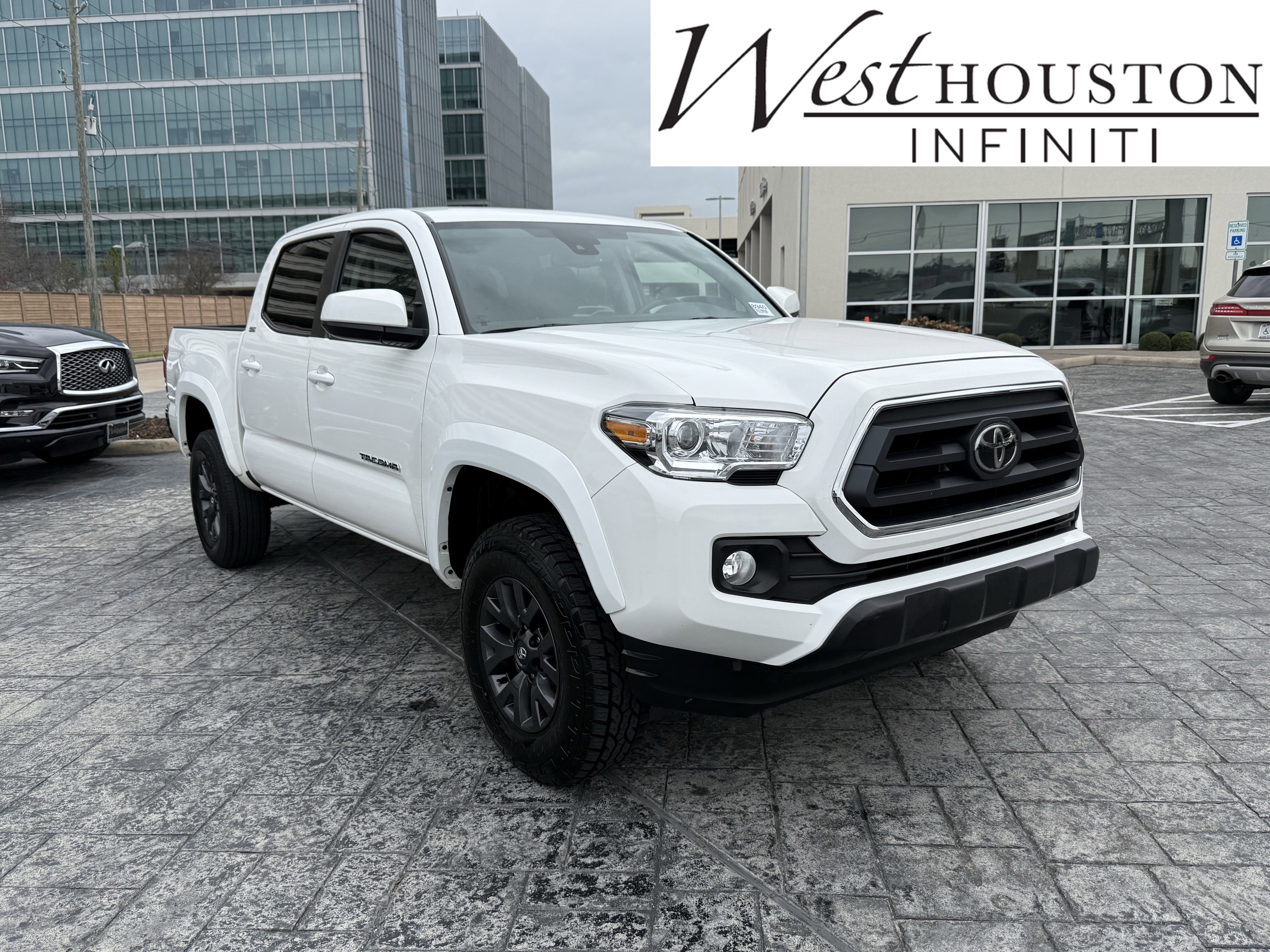 Used 2023 Toyota Tacoma SR5 image 1