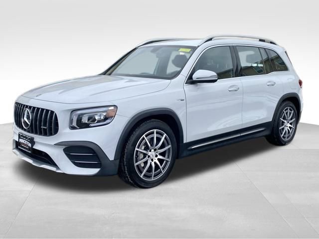 Used 2021 Mercedes-Benz GLB 35 AMG 4MATIC image 3