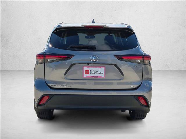 Certified 2026 Toyota Highlander XLE AWD/4WD image 6