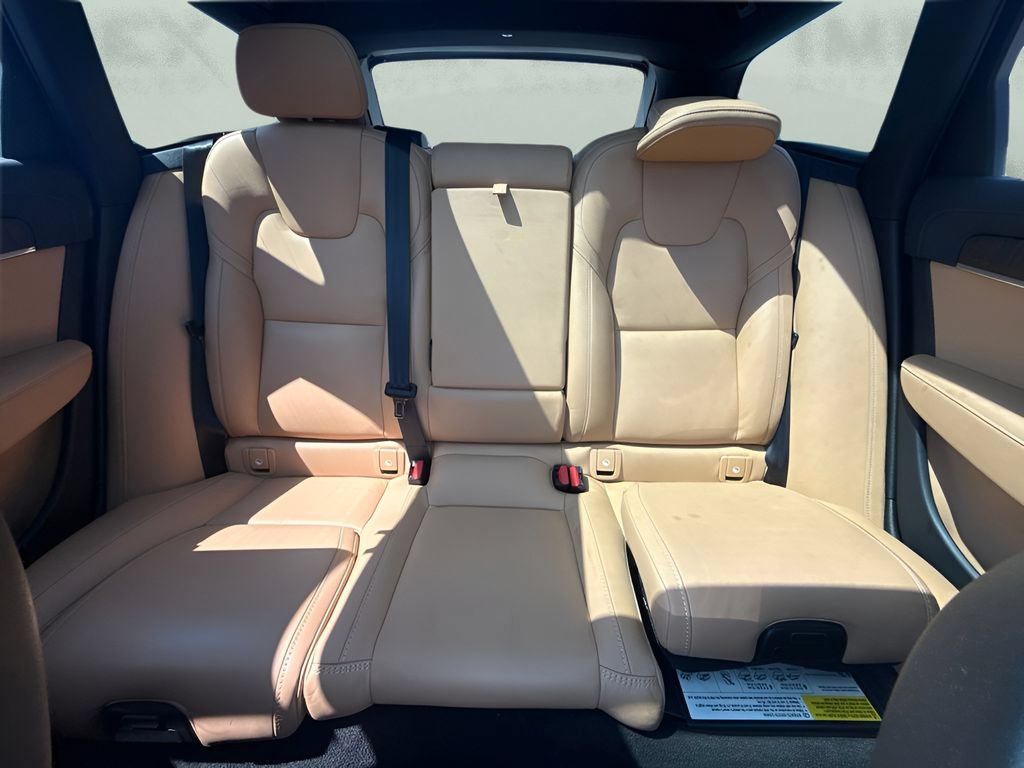 Used 2023 Volvo V90 B6 Cross Country Ultimate AWD/4WD image 7
