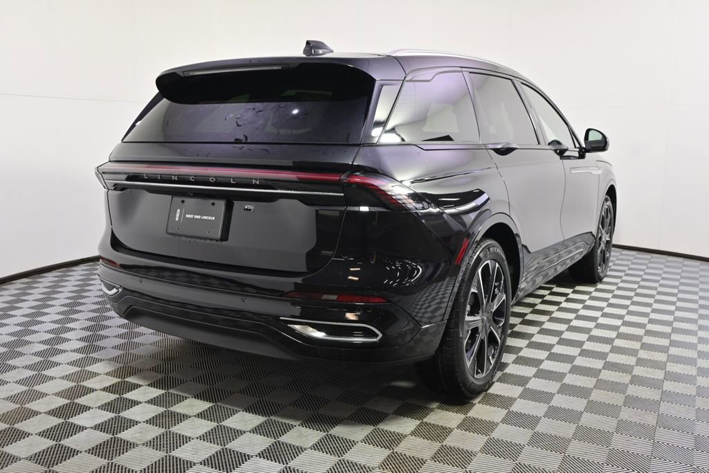 New 2026 Lincoln Nautilus Reserve image 6