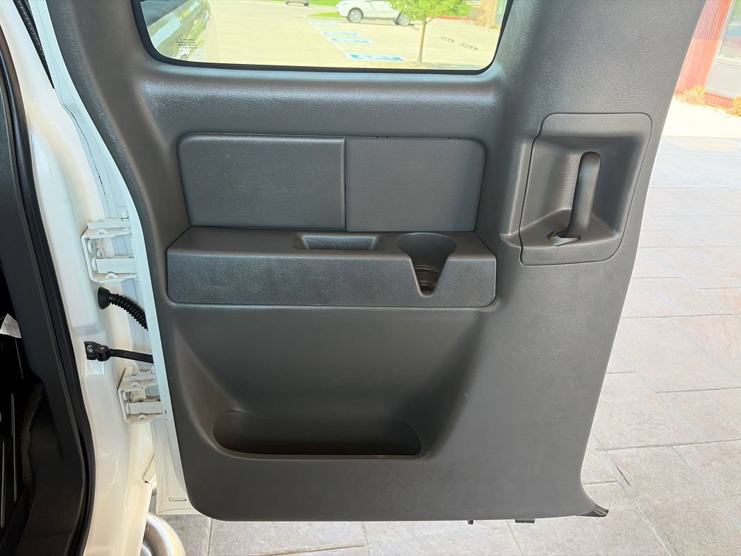 Used 2007 Chevrolet Silverado 2500 LT AWD/4WD image 17