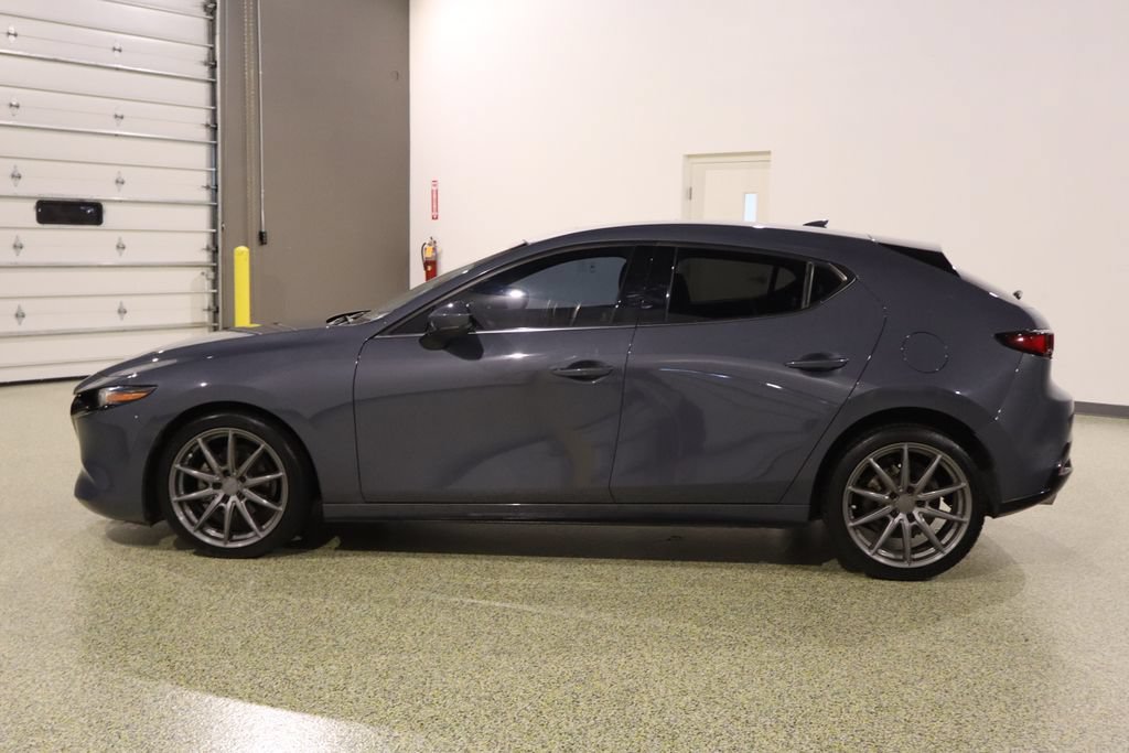 Used 2020 MAZDA MAZDA3 Hatchback w/ Premium Package FWD image 5