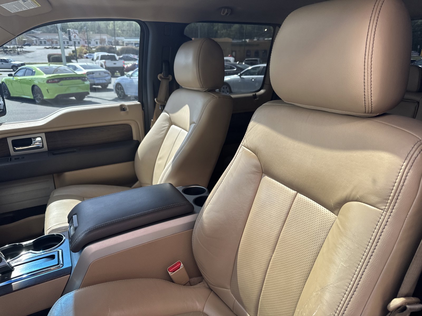 Used 2014 Ford F150 Lariat w/ Equipment Group 502A Luxury AWD/4WD image 22