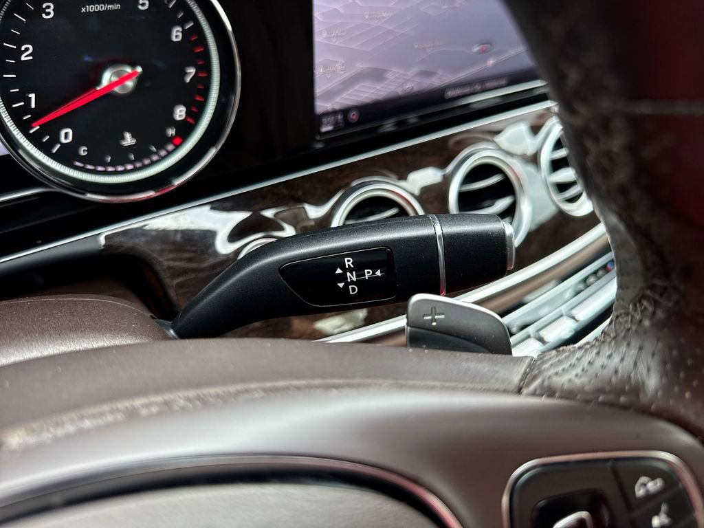 Used 2017 Mercedes-Benz E 300 image 20