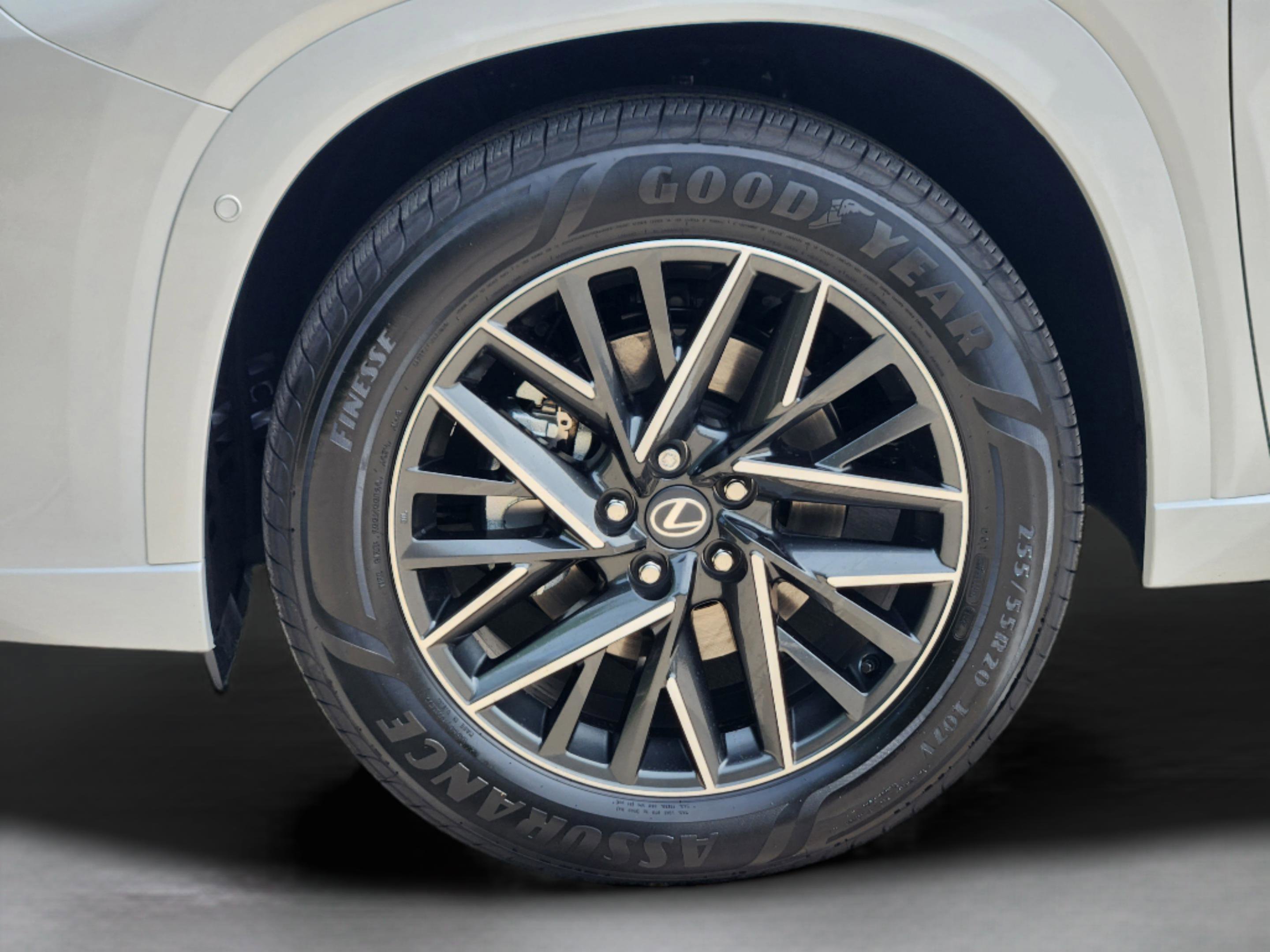 New 2026 Lexus TX 350 AWD image 25