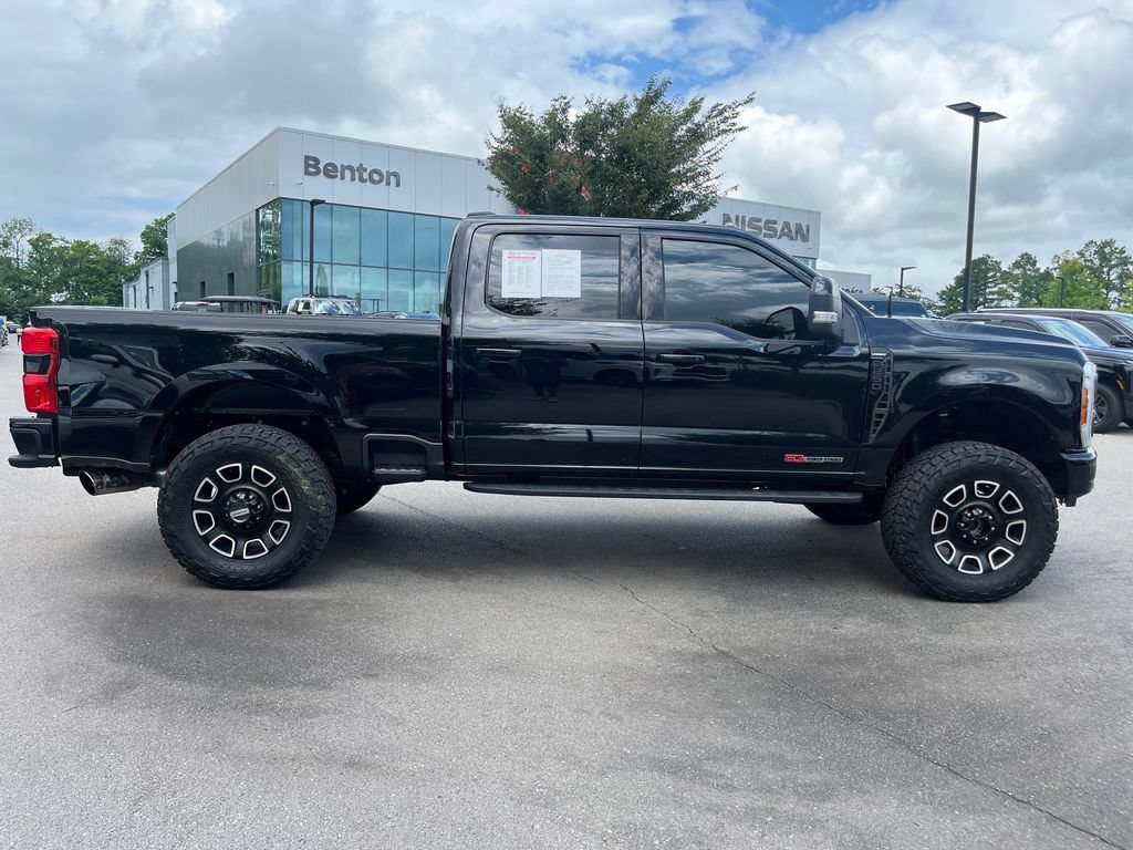 Used 2023 Ford F250 Lariat w/ Lariat Ultimate Package AWD/4WD image 8