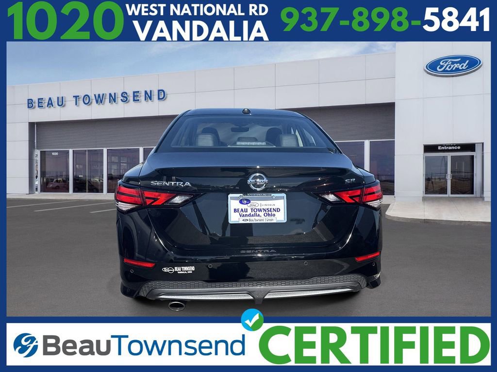 Used 2023 Nissan Sentra SR w/ SR Premium Package image 3