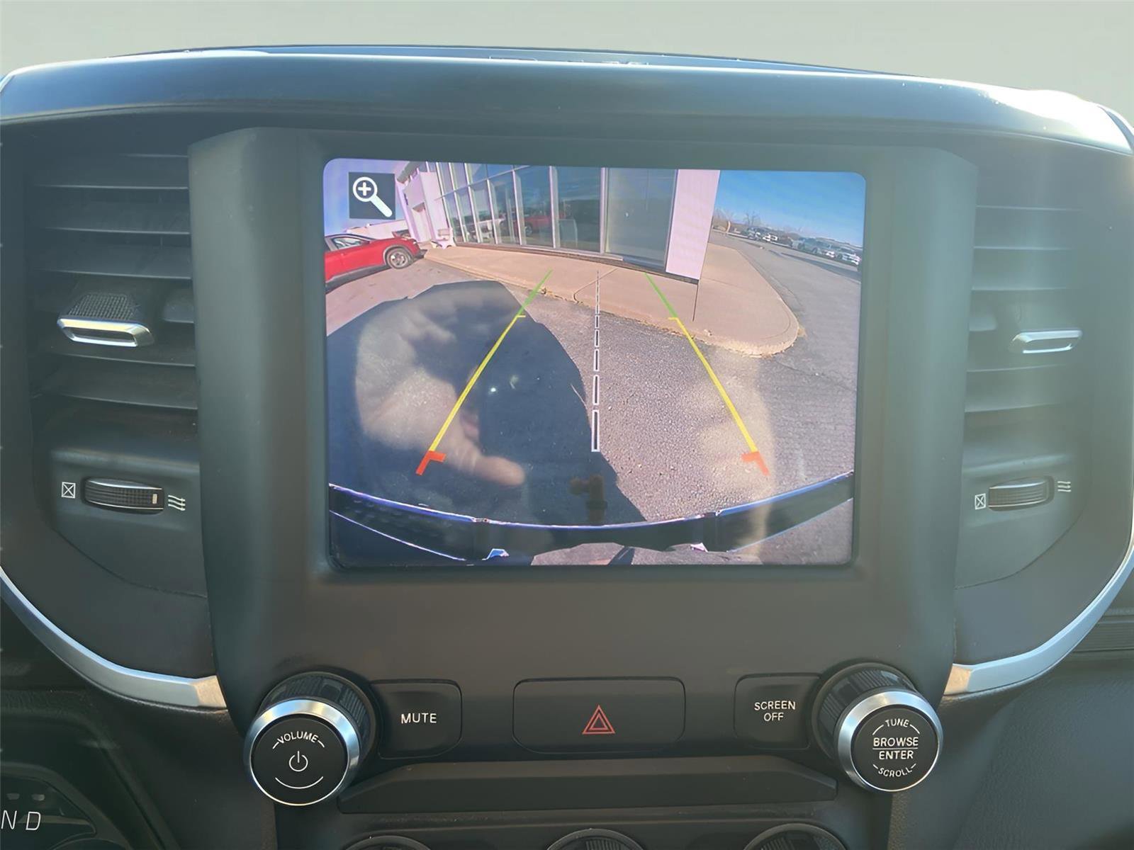 Used 2021 RAM 1500 Big Horn image 33