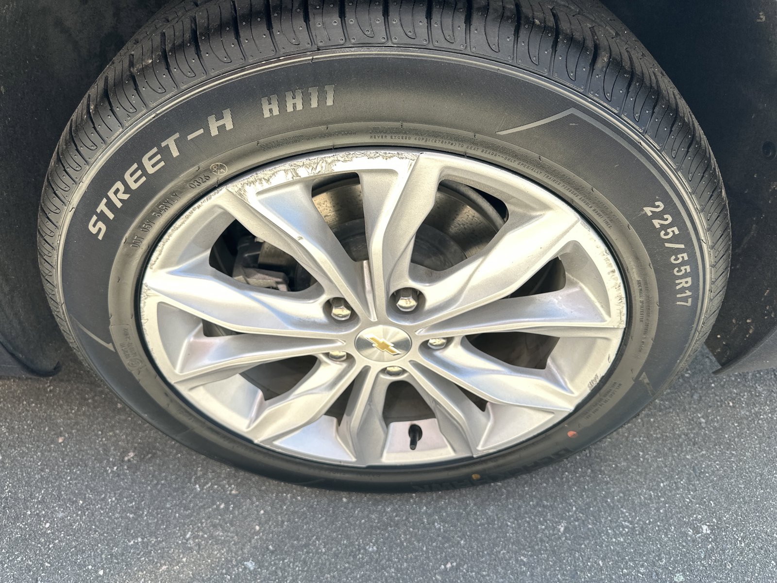 Used 2023 Chevrolet Malibu LT FWD image 33