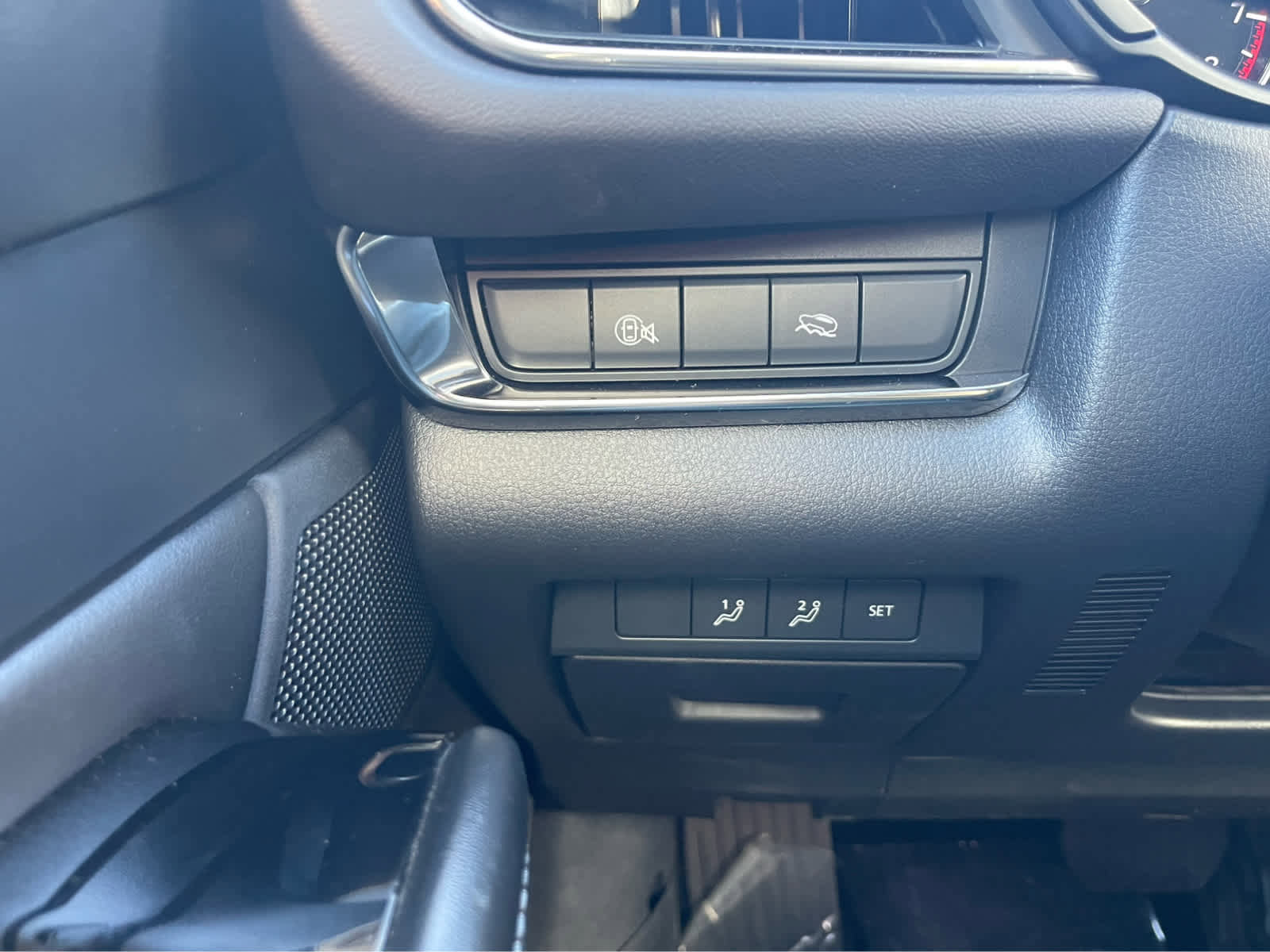 Used 2024 MAZDA CX-30 AWD 2.5 S w/ Preferred Package image 17