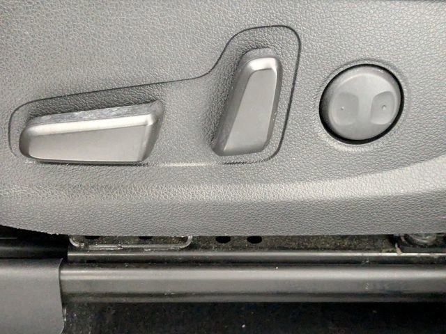Used 2020 Hyundai Santa Fe SEL image 13