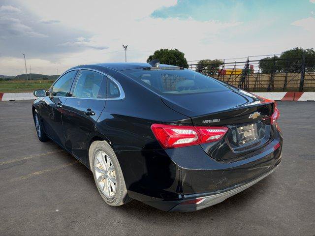 Used 2020 Chevrolet Malibu LT FWD image 4