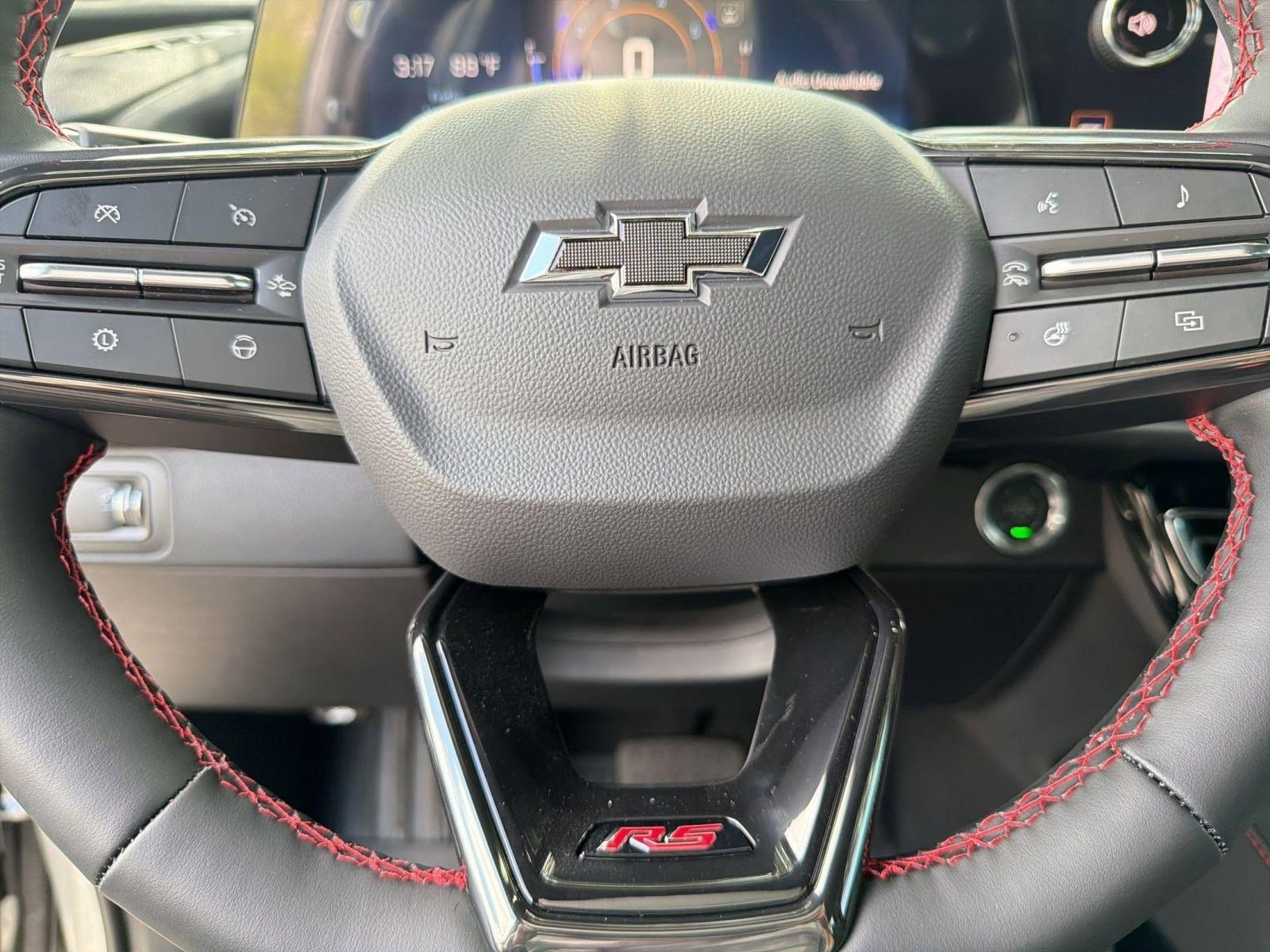New 2026 Chevrolet Traverse RS FWD image 17