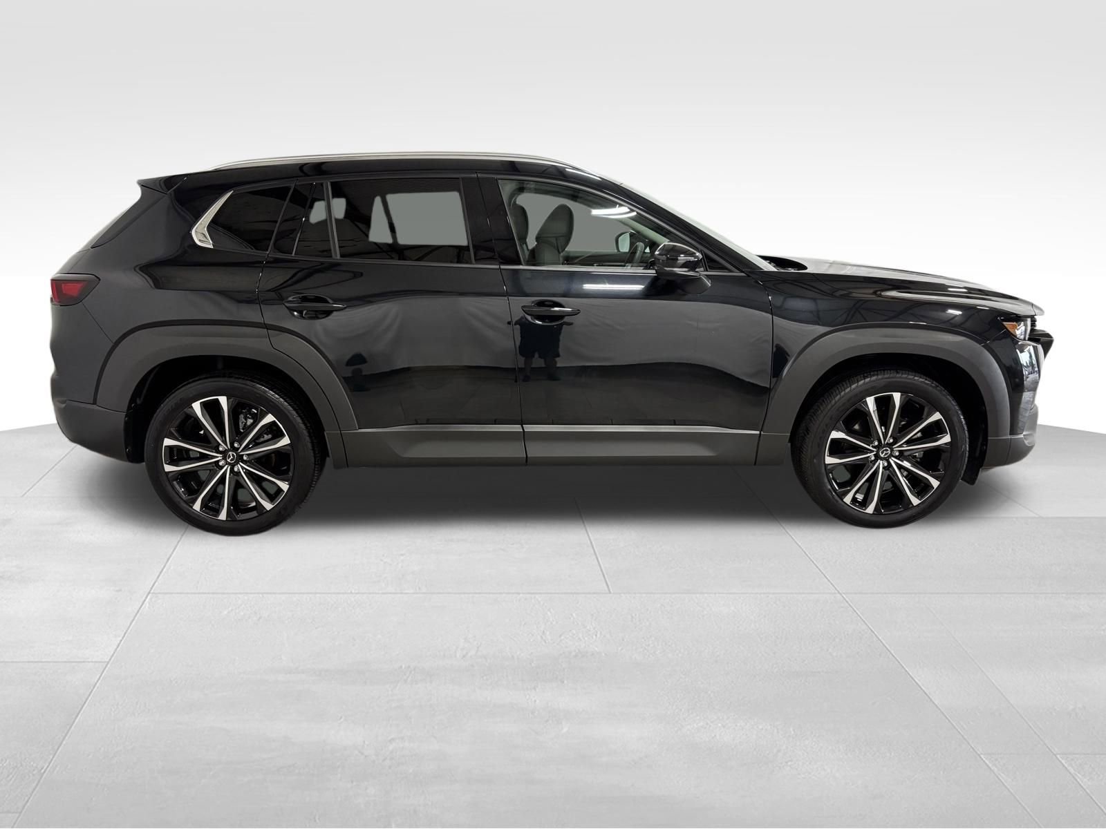 Certified 2025 MAZDA CX-50 AWD 2.5 S w/ Premium Plus Pkg image 4