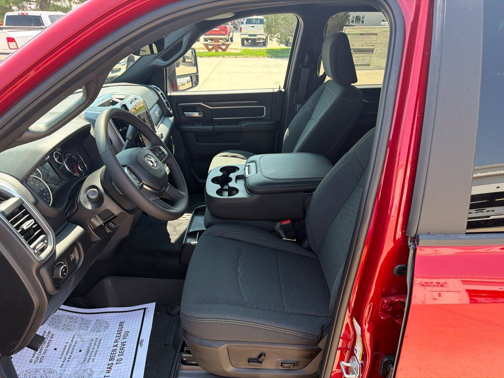 New 2026 RAM 2500 Big Horn AWD/4WD image 10