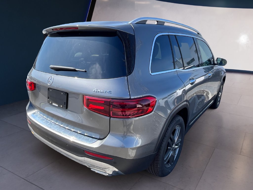 New 2026 Mercedes-Benz GLB 250 4MATIC image 3