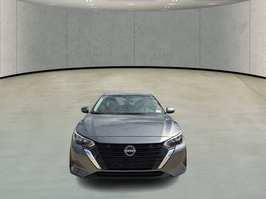 Used 2025 Nissan Sentra SV image 2