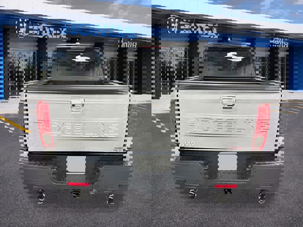 New 2026 Honda Ridgeline Sport image 4