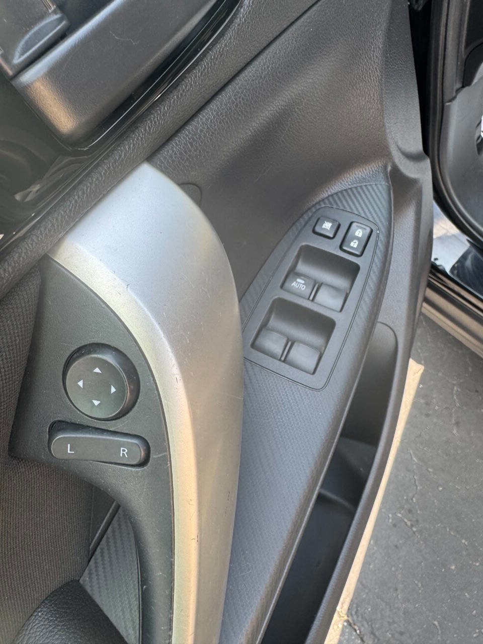 Used 2019 Mitsubishi Eclipse Cross ES image 17